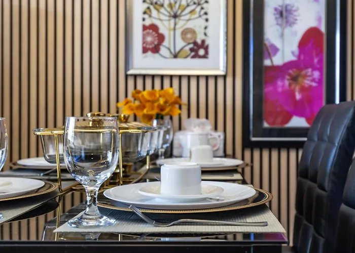 La Mirada Residence, Large 1 Bedroom Condo, Ocean Views, Beaches, 3 Pools, Restaurants 리조트 막탄