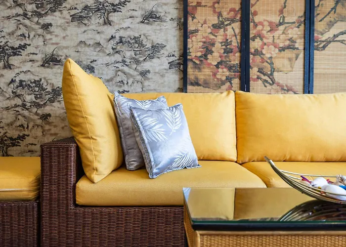 리조트 La Mirada Residence, Large 1 Bedroom Condo, Ocean Views, Beaches, 3 Pools, Restaurants 막탄