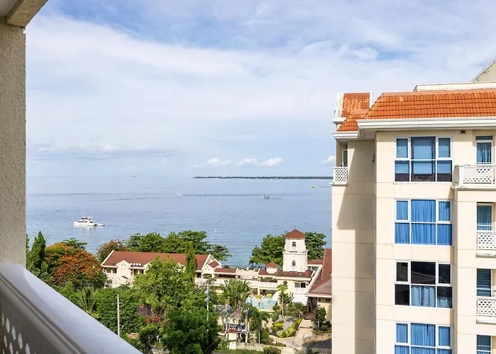 La Mirada Residence, Large 1 Bedroom Condo, Ocean Views, Beaches, 3 Pools, Restaurants 2* 막탄