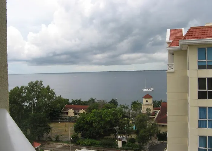 La Mirada Residence, Large 1 Bedroom Condo, Ocean Views, Beaches, 3 Pools, Restaurants